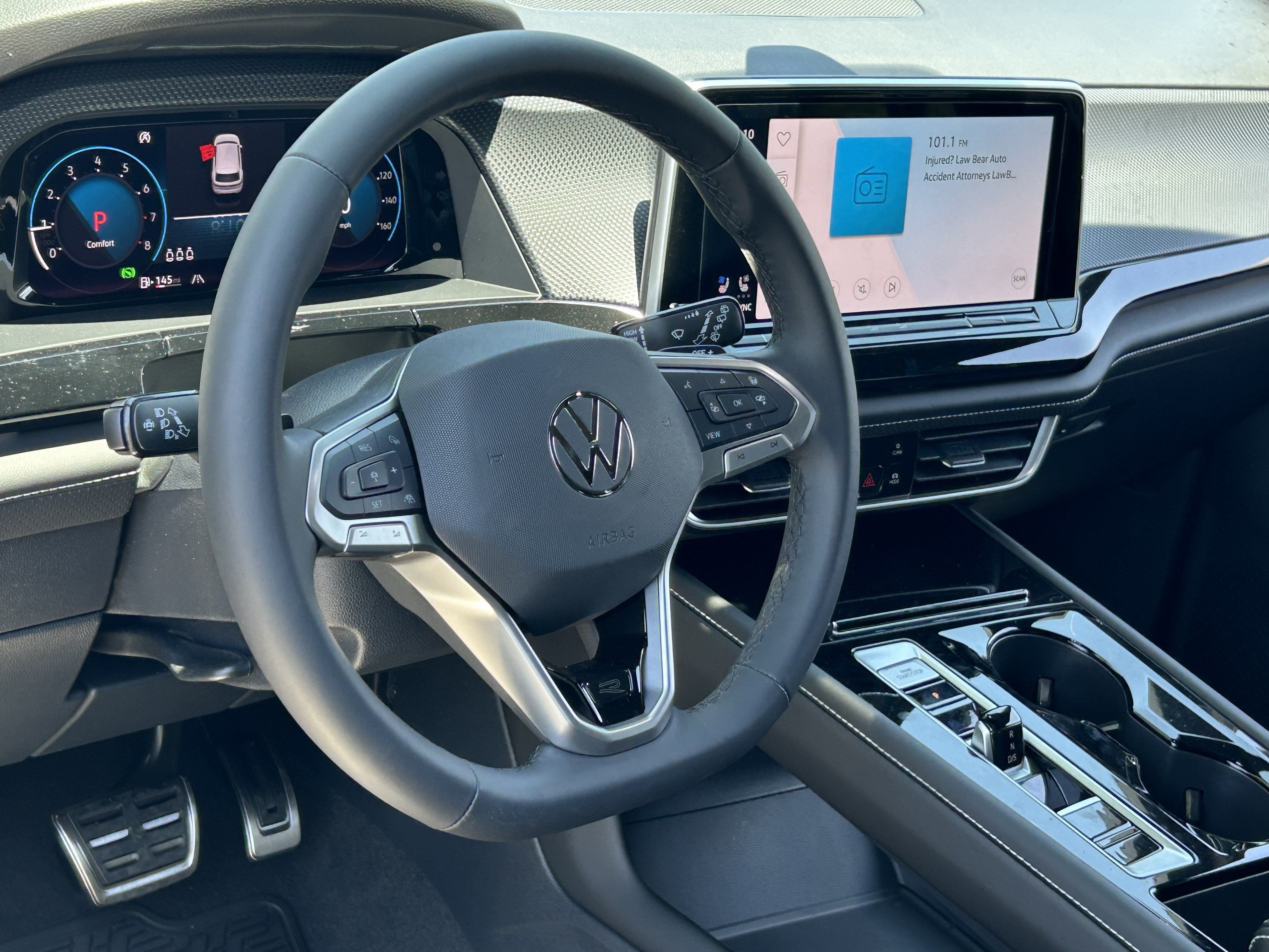 New 2026 Pure Gray Volkswagen 2.0T SEL Premium R-Line image 19