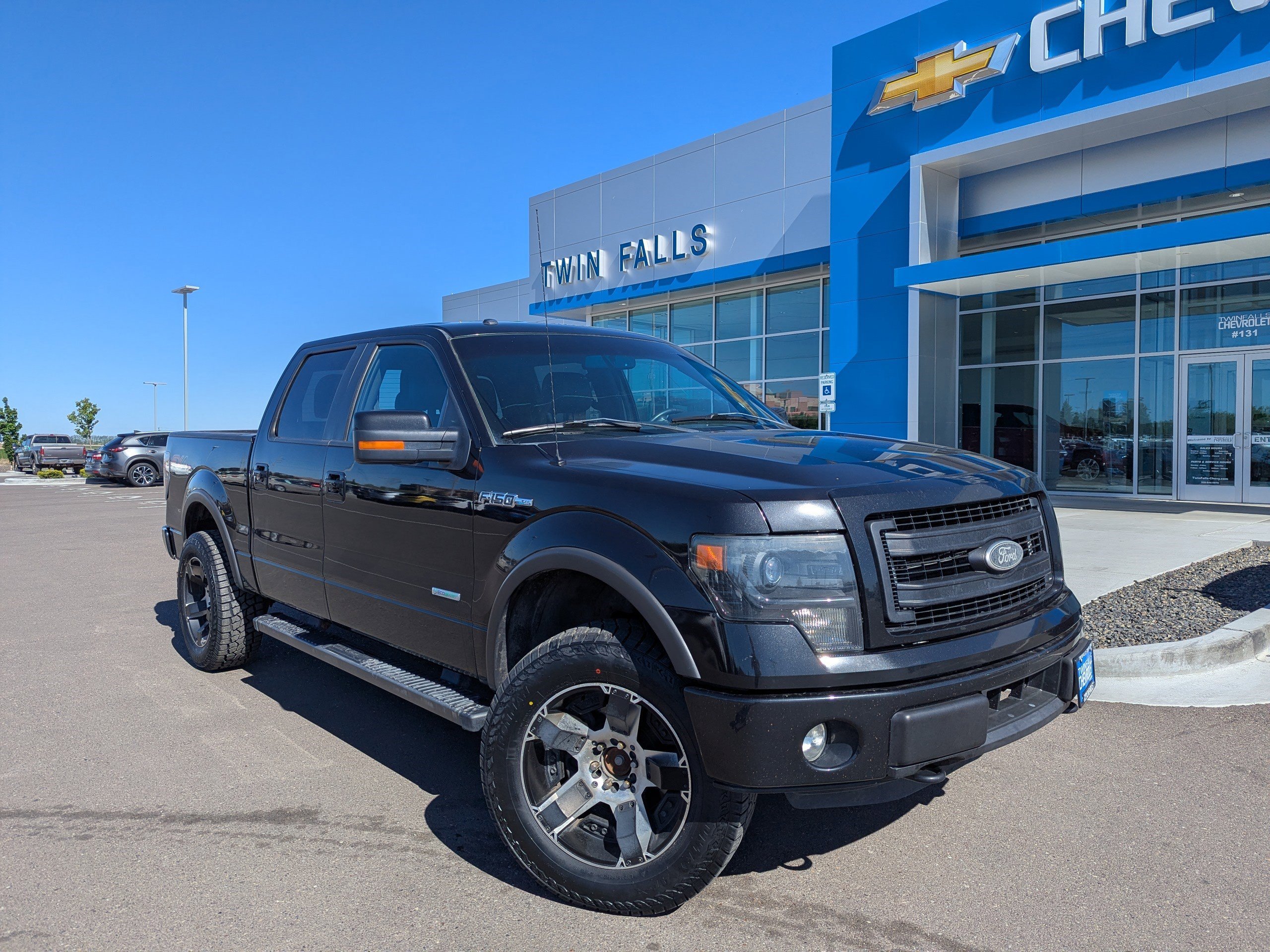 2014 Ford F-150 FX4 4x4 SuperCrew 157-in's photo