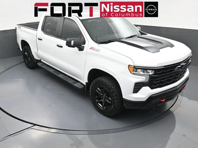 Used 2022 White Chevrolet LT Trail Boss image 39