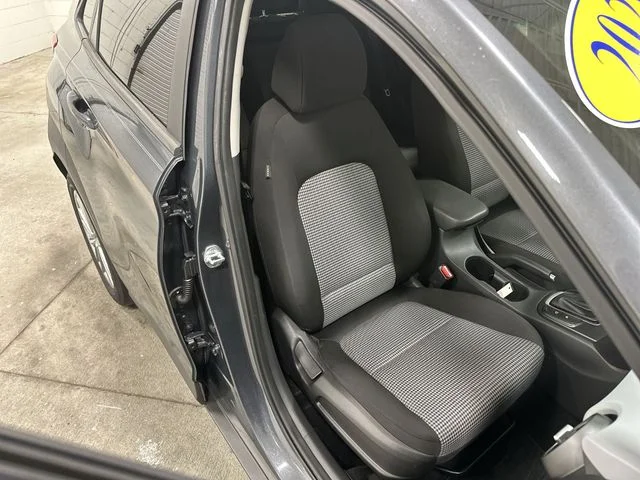 Used 2020 Thunder Gray Hyundai SEL image 17