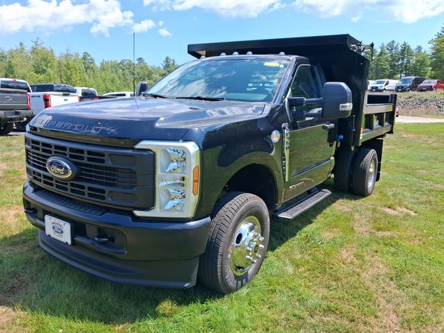 2026 Ford Chassis Cab F-350® XL