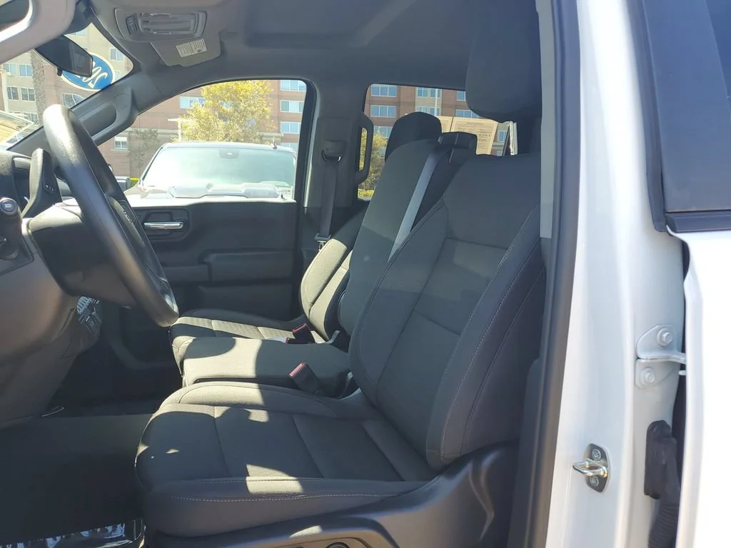 Used 2024 Summit White Chevrolet Custom Trail Boss image 18