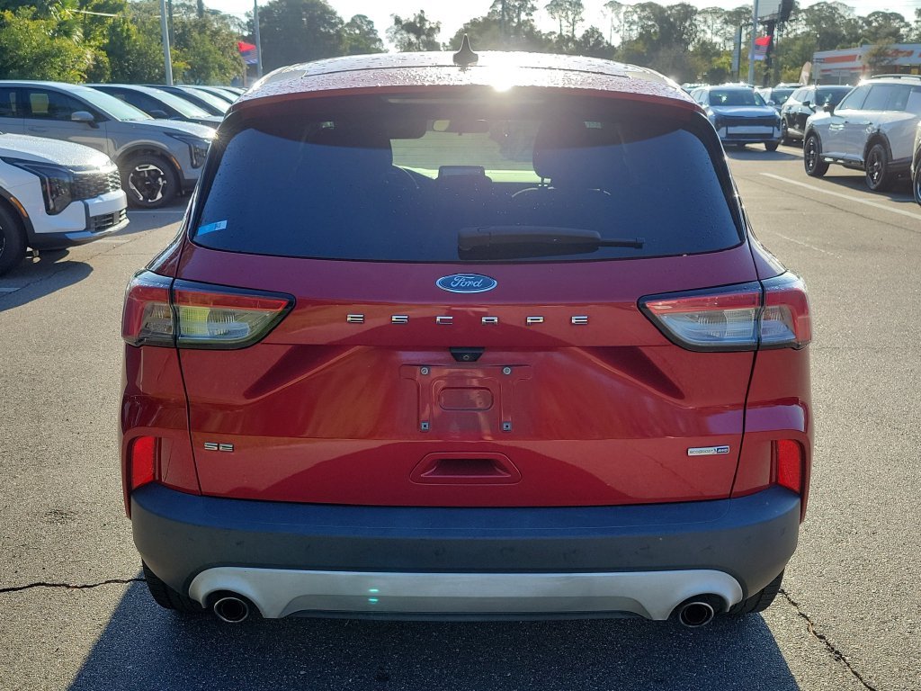 Used 2020 Red Metallic Ford SE image 5