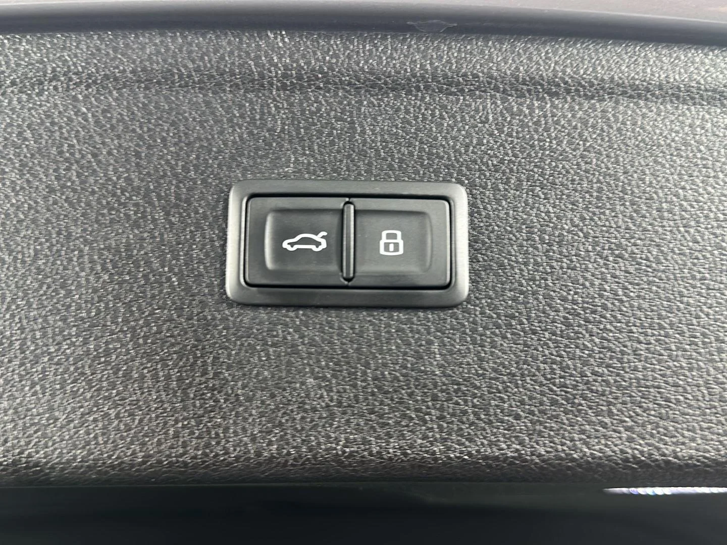 Used 2023 Florett Silver Metallic Audi S line Premium Plus image 19