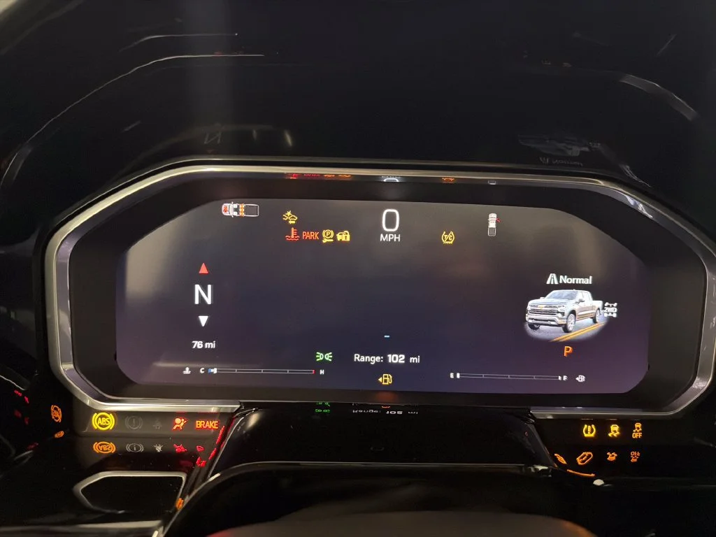 New 2026 Summit White Chevrolet RST image 15