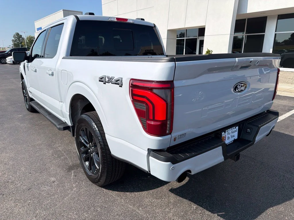 Used 2025 Space White Metallic Ford Lariat image 3