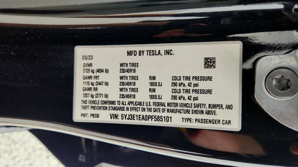 Used 2023 Solid Black Tesla RWD image 23