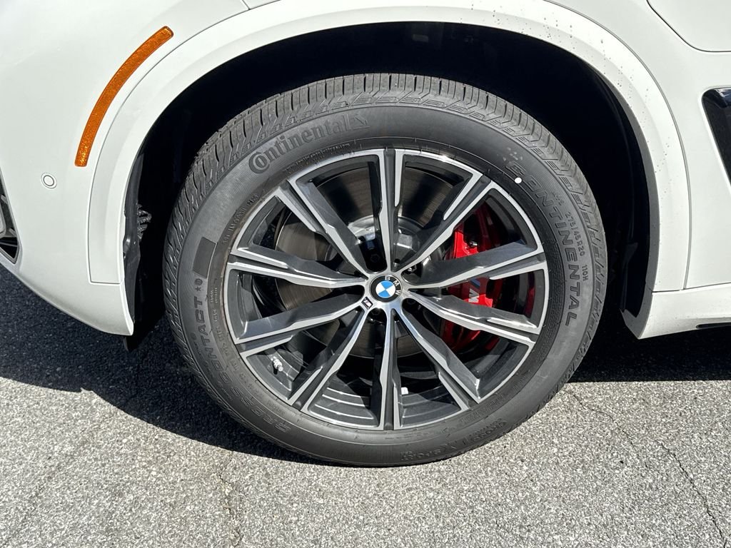 New 2026 White BMW xDrive50e image 10