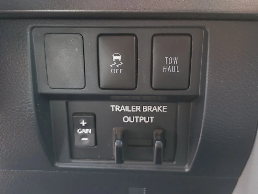 Used 2019 Gray Toyota SR5 image 26