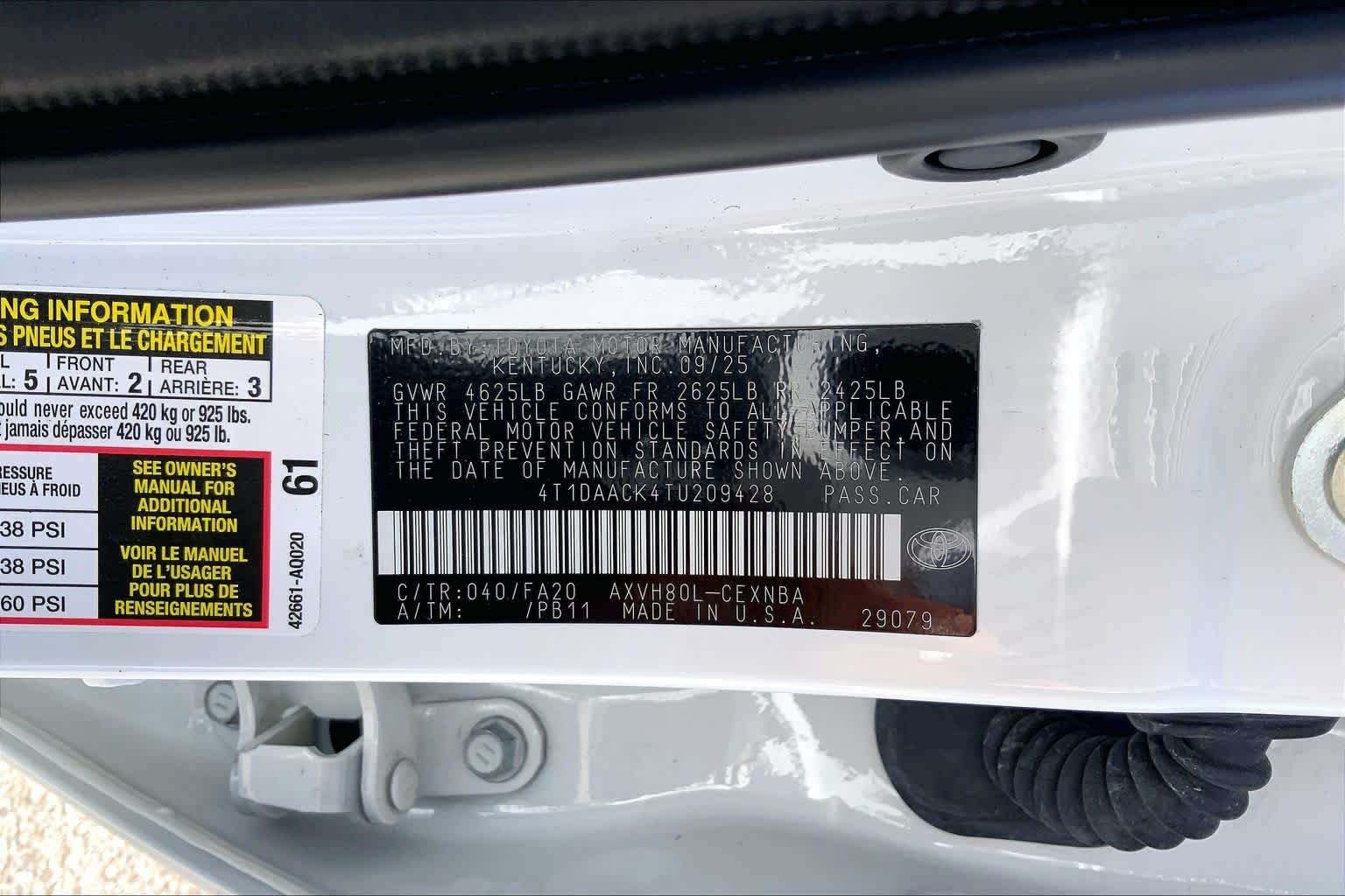 Used 2026 Ice Cap Toyota LE image 36