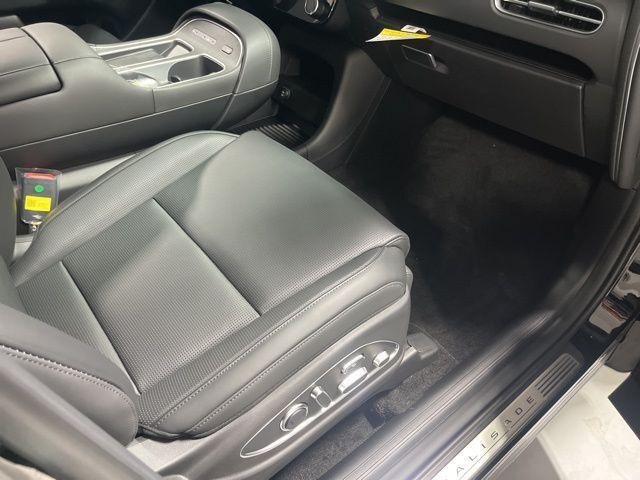 2026 Hyundai Palisade Calligraphy - Photo 21