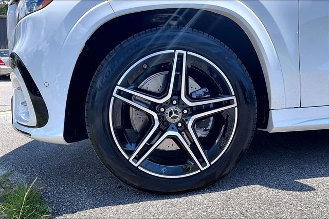 New 2026 Polar White Mercedes-Benz GLS 450 image 10