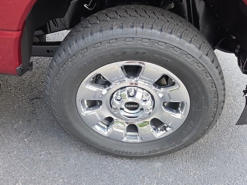 New 2026 Ruby Red Metallic Tinted Clearcoat Ford F-250® Lariat® image 18