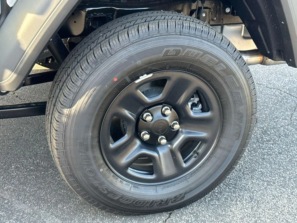 New 2026 White Jeep Sport image 38