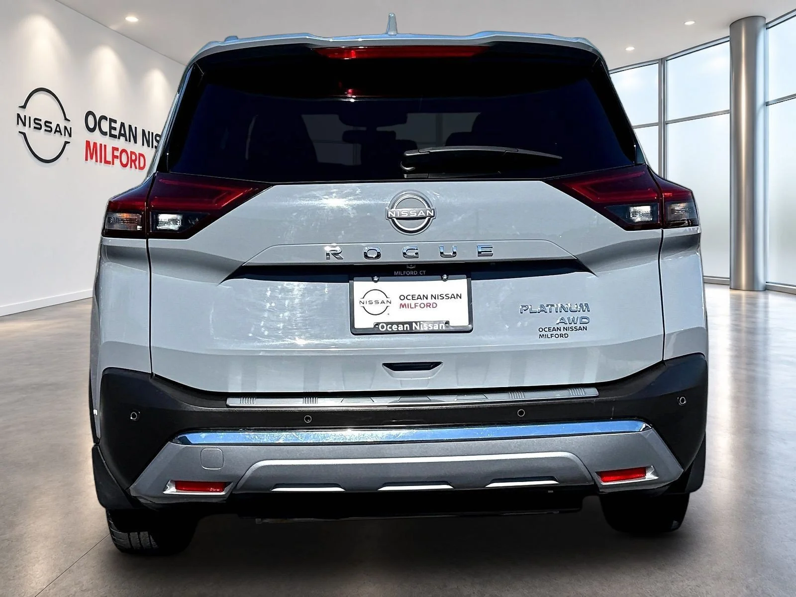 Certified Used 2023 Boulder Gray Nissan Platinum image 6