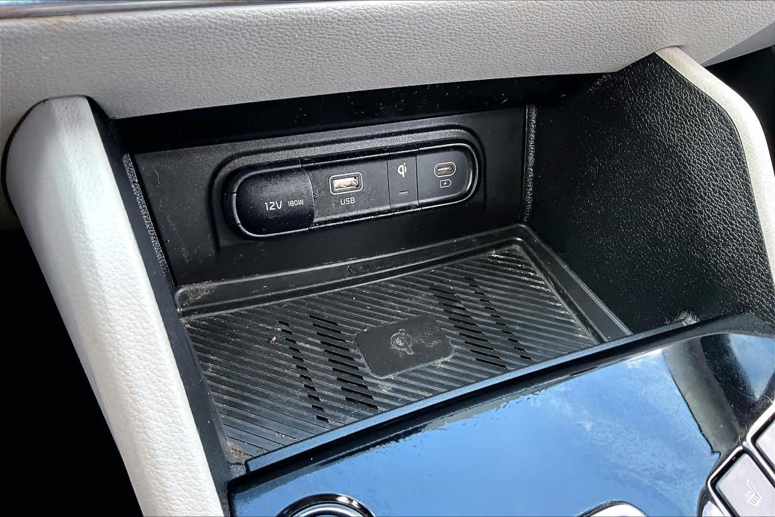 Used 2024 Ebony Black Kia EX image 58