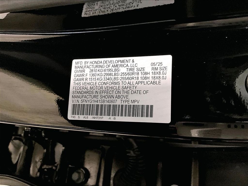Used 2025 Black Honda EX-L image 37