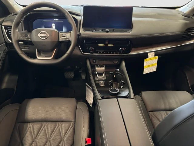 New 2026 Gun Metallic Nissan Platinum image 11