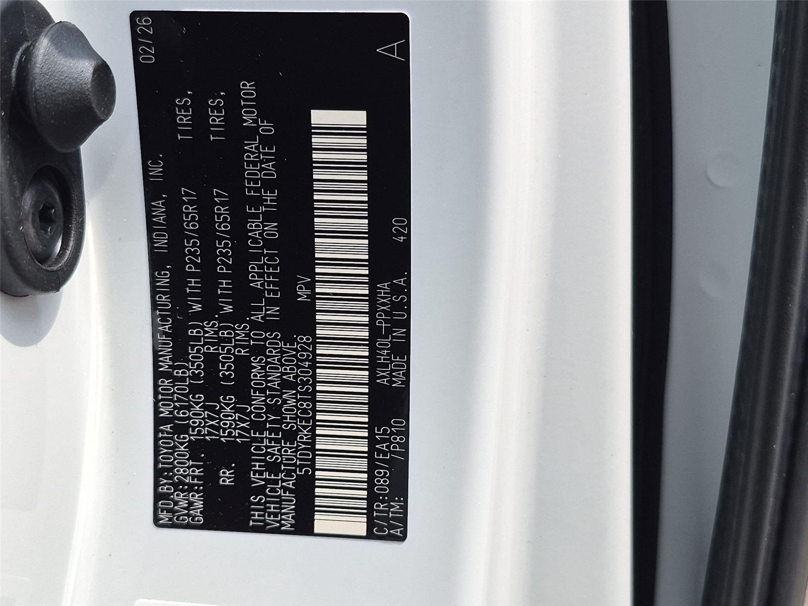 Used 2026 Wind Chill Pearl Toyota XLE image 42