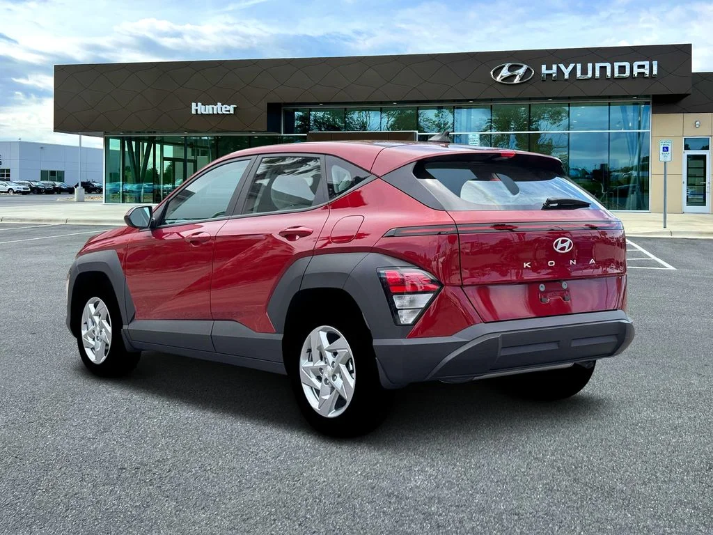New 2026 Ultimate Red Metallic Hyundai SE image 5