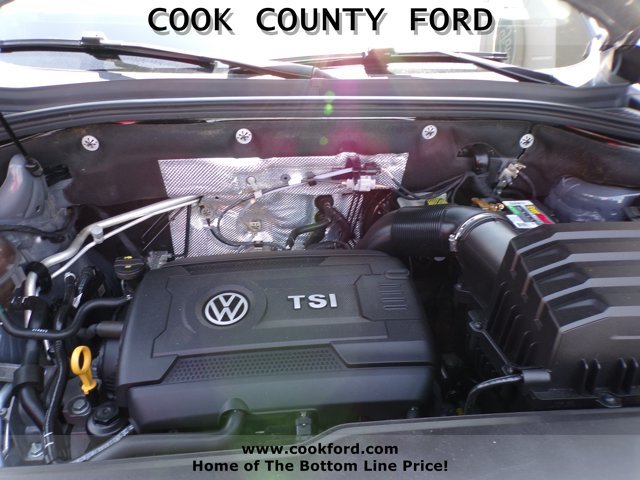 Used 2021 Pure Gray Volkswagen 2.0T SE w/Technology image 22