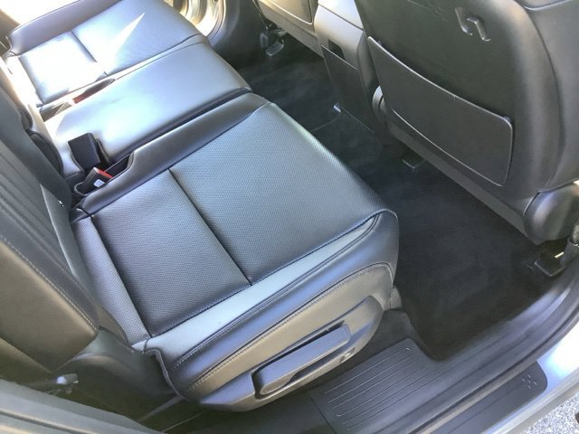 Certified Used 2025 Shimmering Silver Hyundai SEL image 23