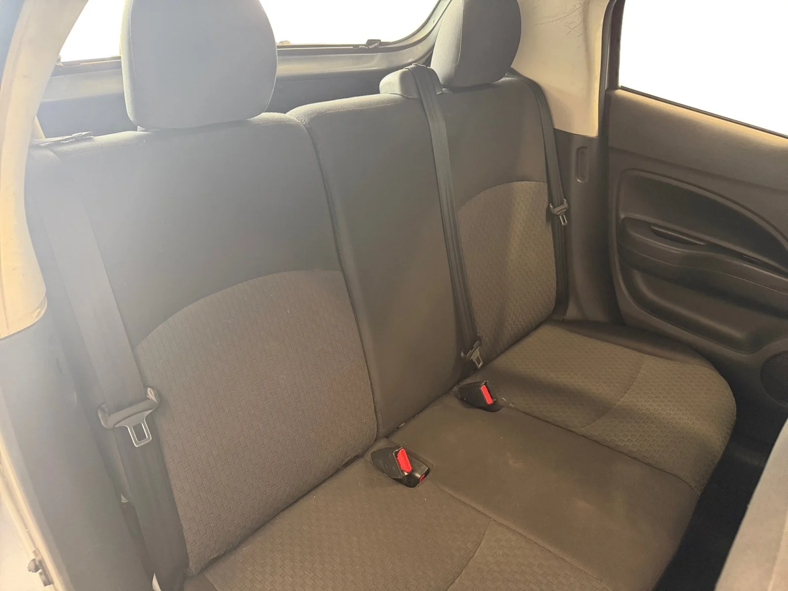 Used 2018 Gray Mitsubishi ES image 28