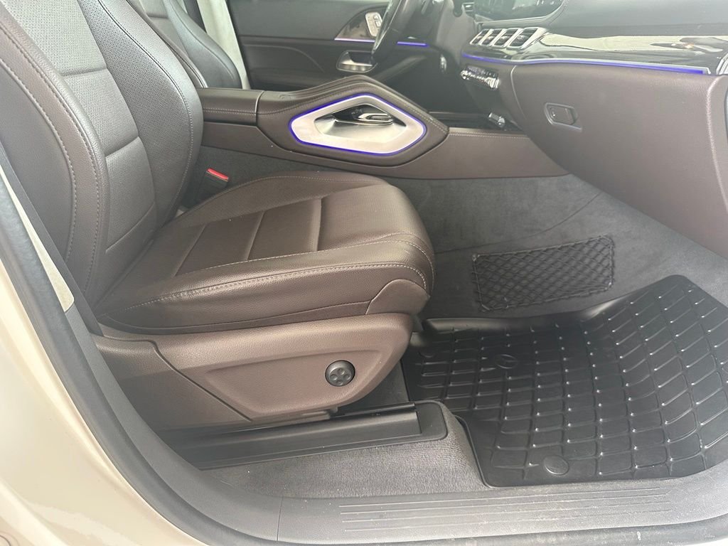 Used 2020  Mercedes-Benz GLS 450 image 40
