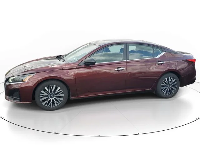 Used 2024 Red Nissan 2.5 SV image 3