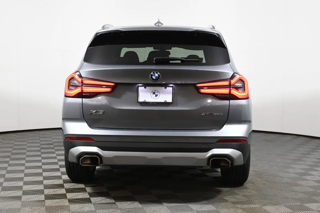 Certified Used 2024 Gray BMW xDrive30i image 6