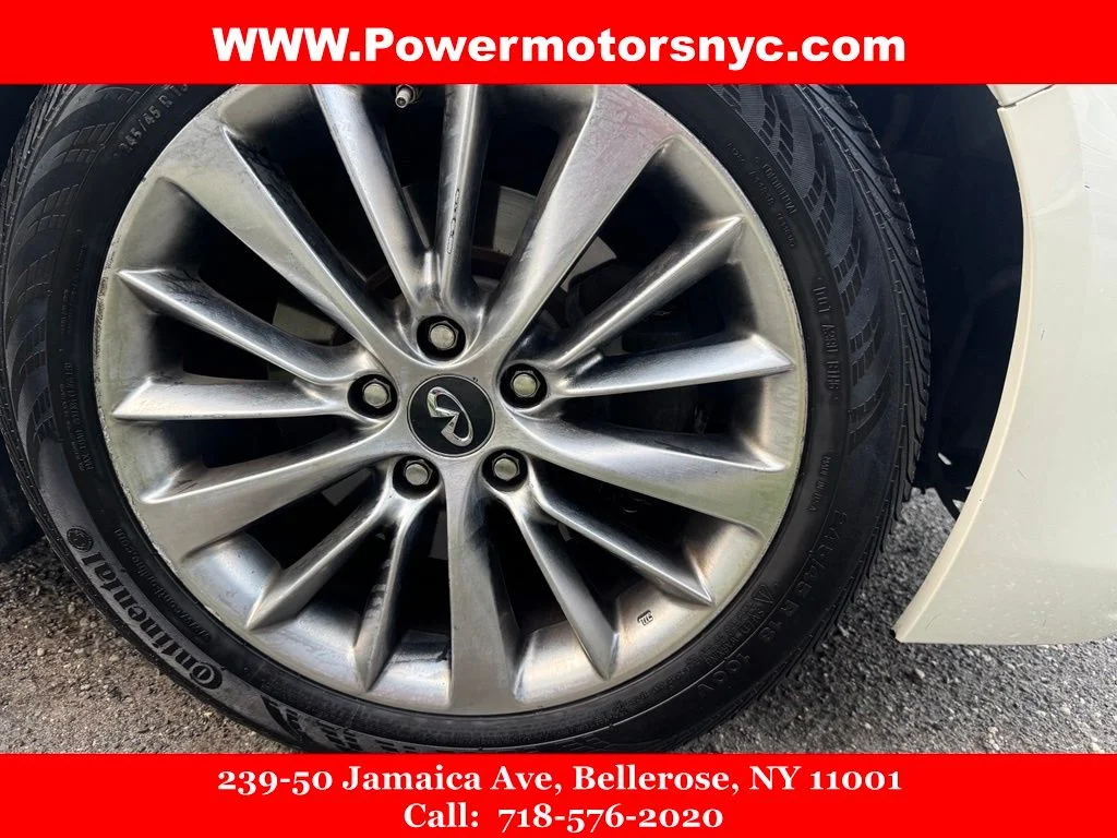 Used 2018 White INFINITI 3.0t LUXE image 17