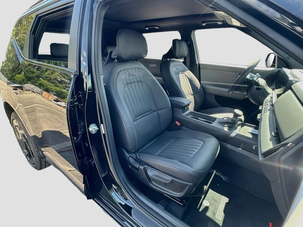 New 2027 Aurora Black Pearl Kia X-Line SX image 29