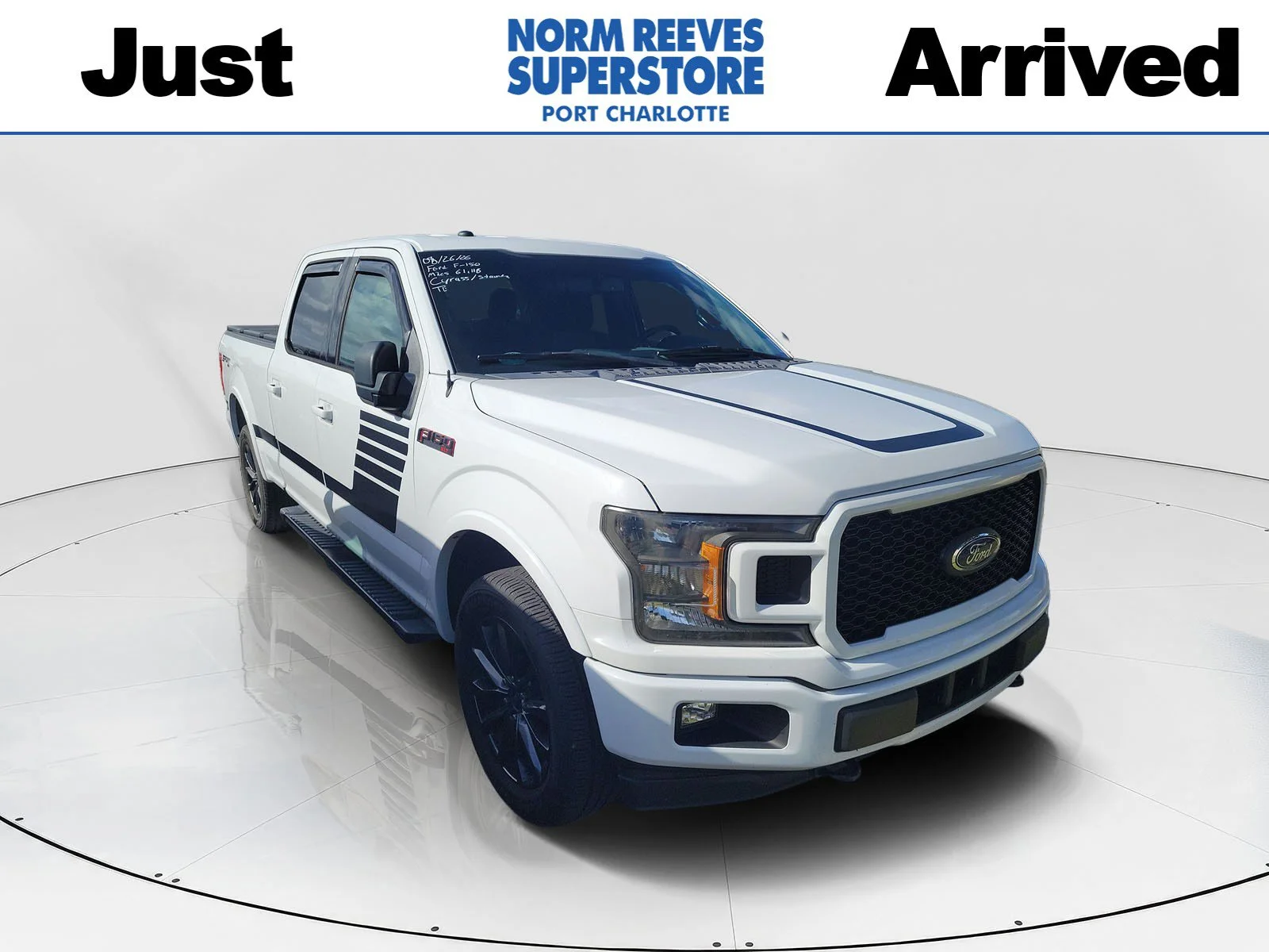 Used 2018 Oxford White Ford XLT image 1