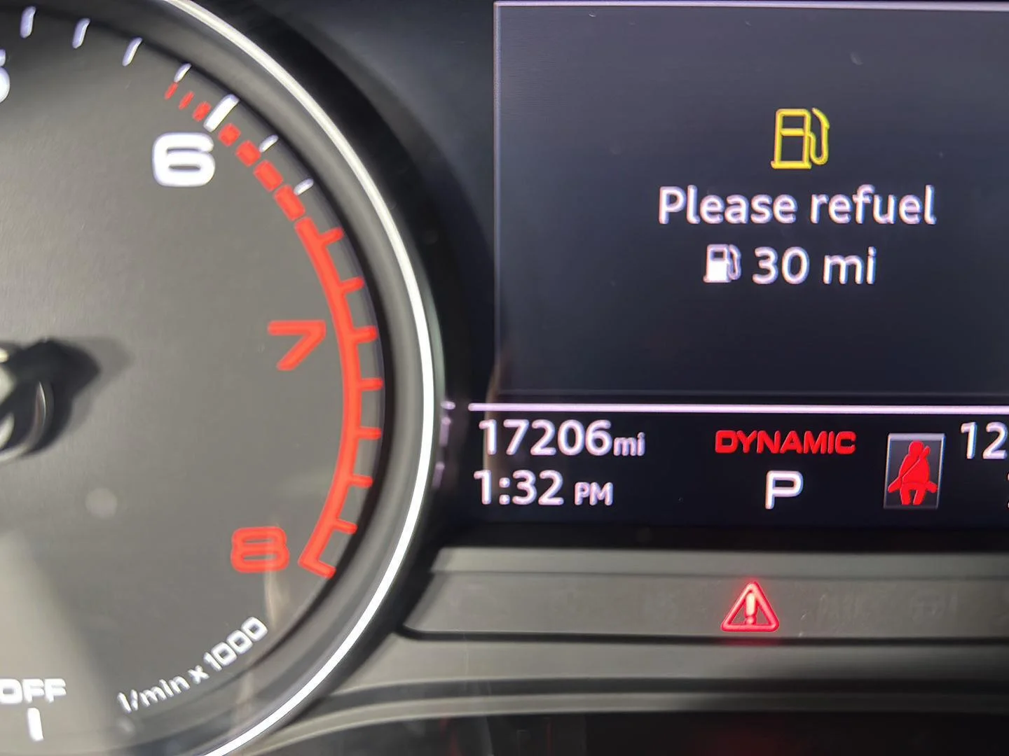 Used 2024 District Green Metallic Audi S line Premium image 27