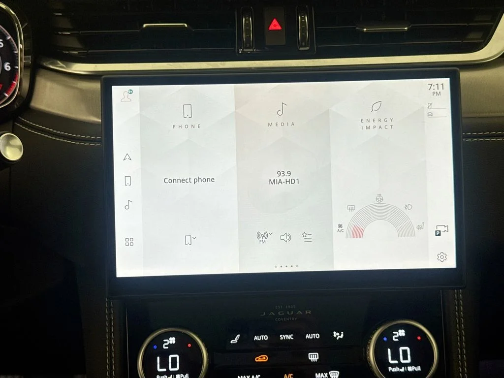 2026 Jaguar F-Pace R-Dynamic S - Photo 14