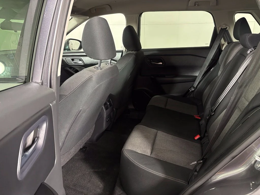 Used 2024 Gray Nissan SV image 35