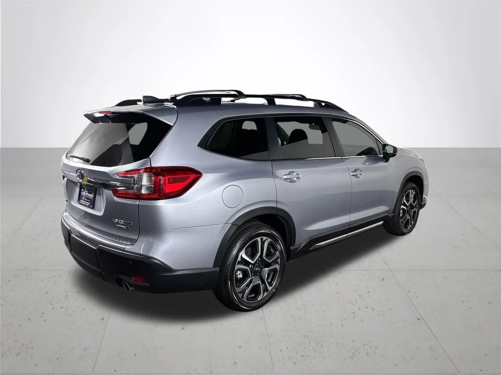 New 2026 ICE SILVER METALLIC Subaru Limited 7-Passenger image 6