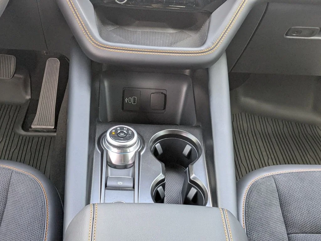 New 2026 Star White Metallic Tri-Coat Ford Tremor image 19