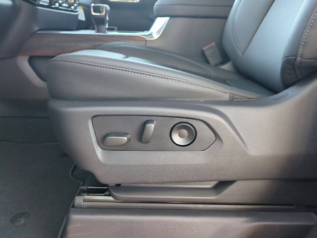2026 GMC Sierra 1500 SLT - Photo 21