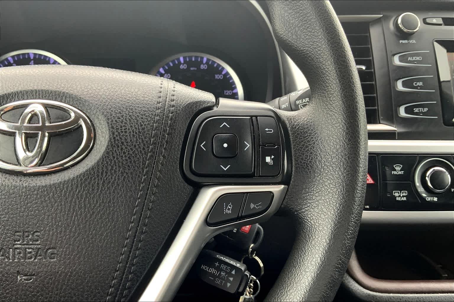 Used 2019 Ooh La La Rouge Mica Toyota LE image 21