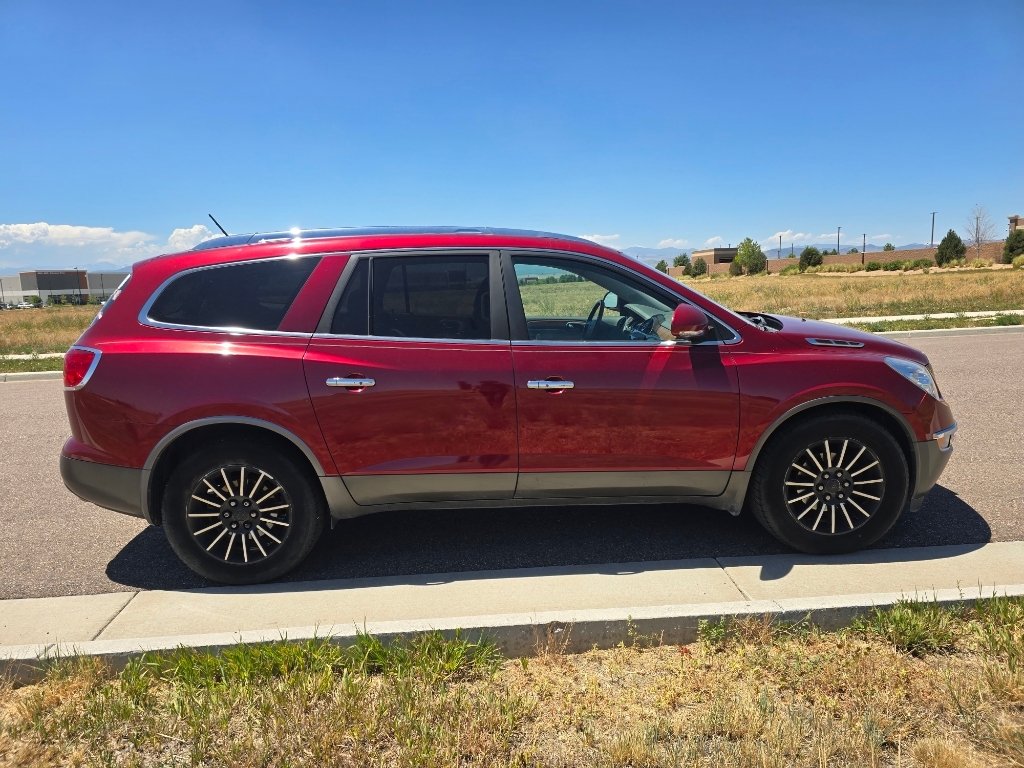 Used 2010 Red Jewel Tintcoat Buick CXL w/1XL image 6