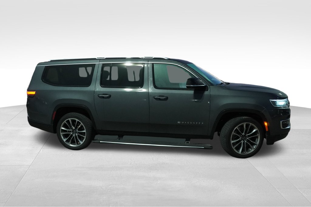 Used 2023 Baltic Gray Metallic Clearcoat Jeep Series III image 2