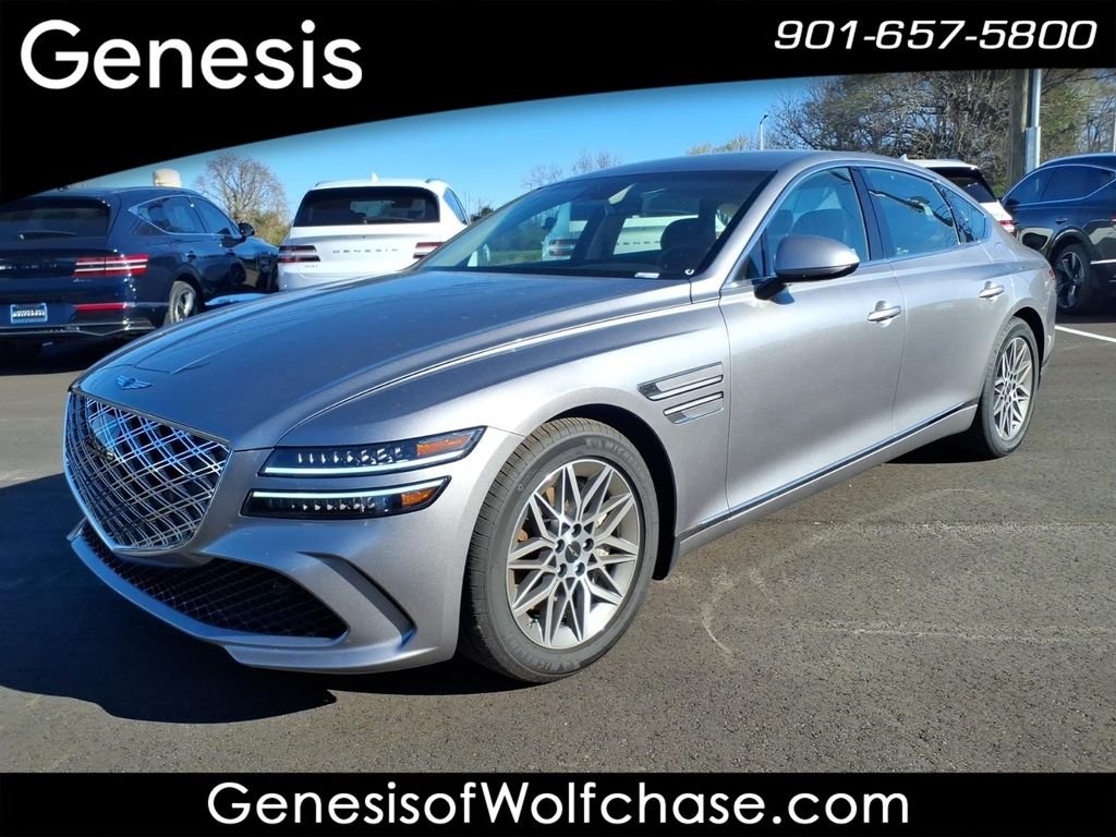 Used 2025 Silver Genesis 2.5T image 1