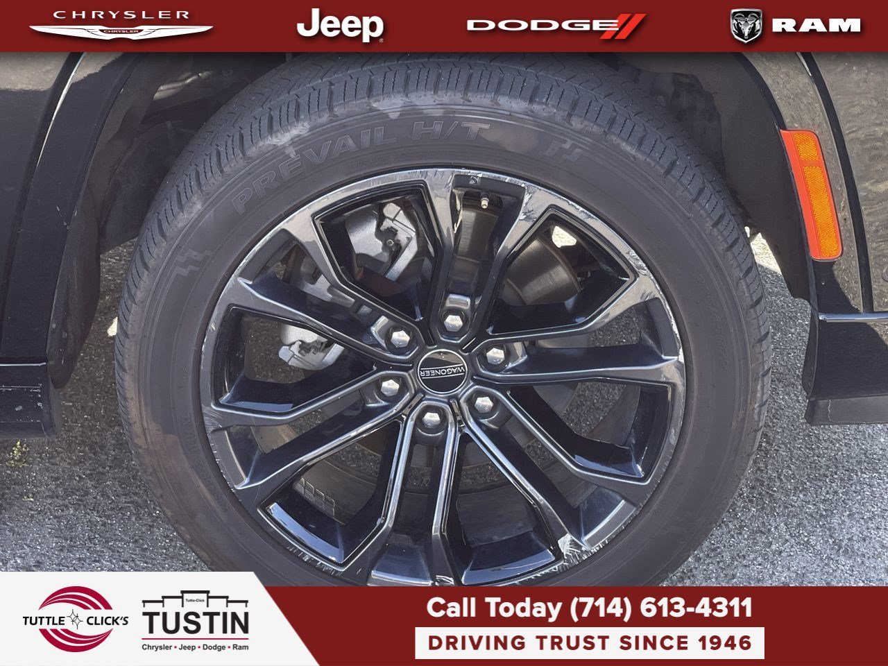 Used 2024 Diamond Black Crystal Pearlcoat Jeep Series II image 19