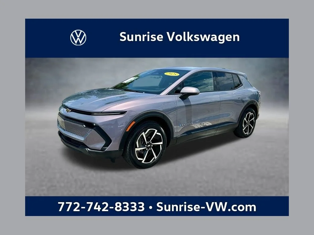 Used 2025 Galaxy Gray Metallic Chevrolet LT image 1