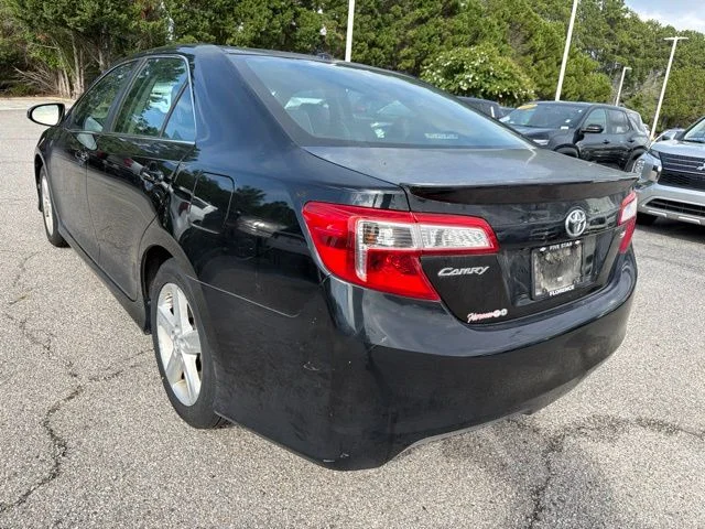 Used 2014 Black Toyota SE image 5
