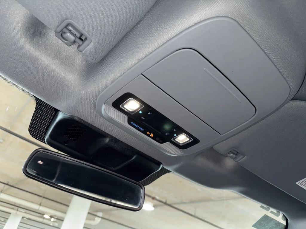 Used 2022 White Ford XLT image 29