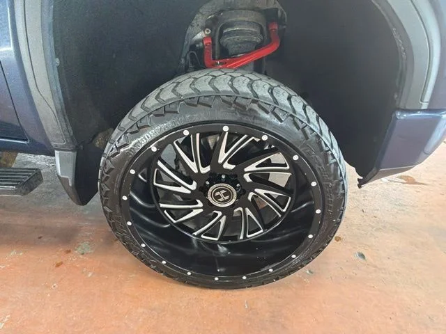 Used 2019 Pacific Blue Metallic GMC AT4 image 10