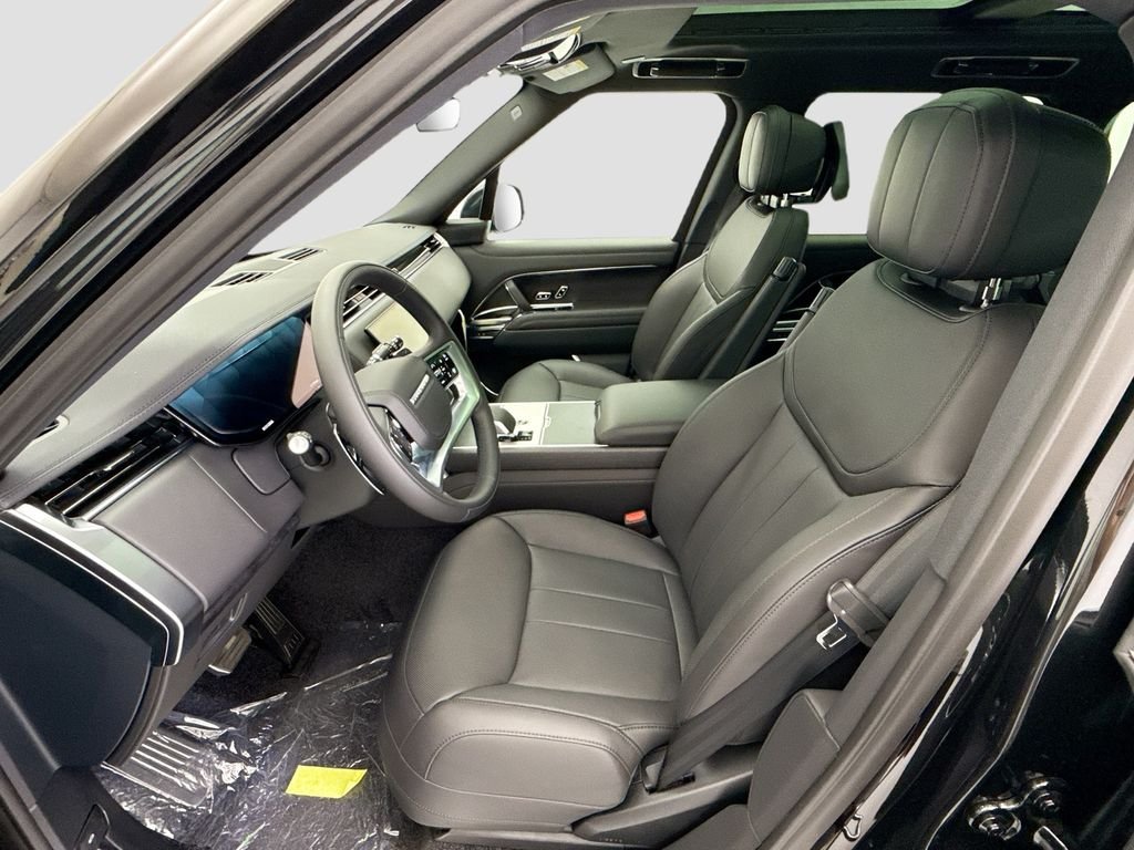 New 2026 Santorini Black Land Rover SE image 18