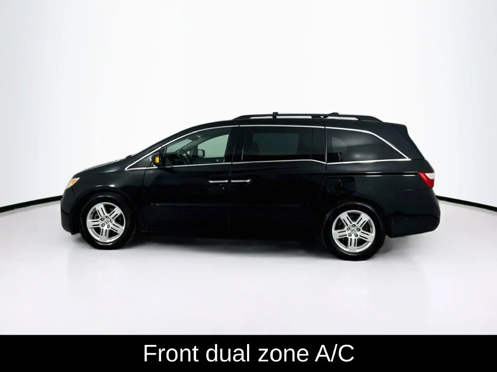 Used 2012 Black Honda Touring image 4